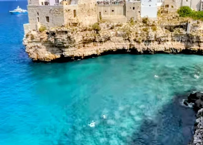 Apartament Mayra House *